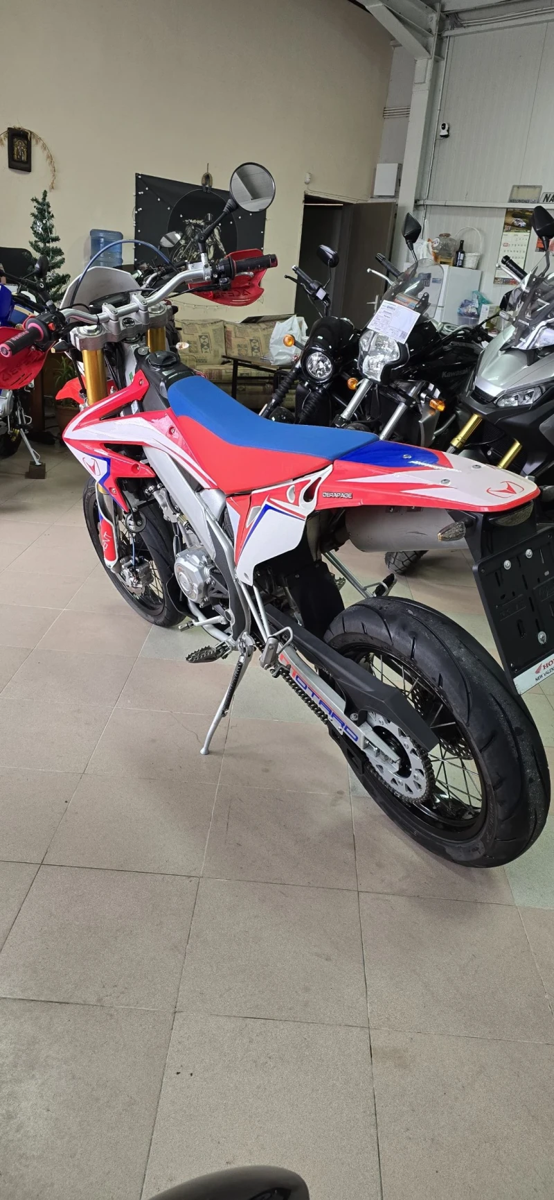 Honda Crf 125 Vent  Като нов ! Лизинг !, снимка 6 - Мотоциклети и мототехника - 52996362