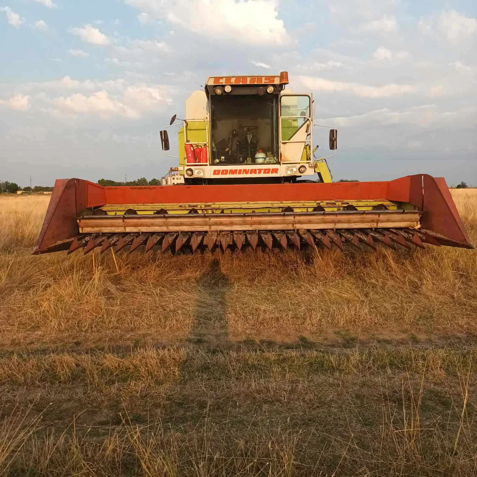 Комбайн Claas mega 218 - изображение 4