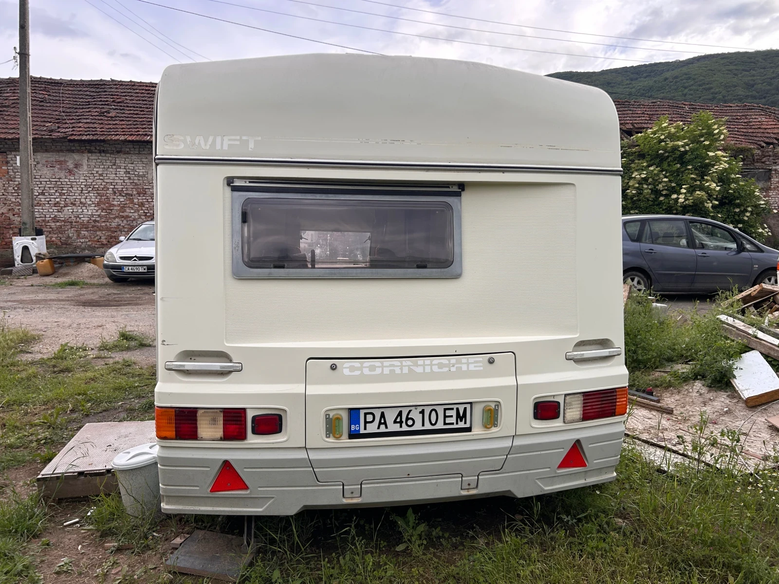 Каравана Swift Corniche , снимка 3 - Каравани и кемпери - 54885933