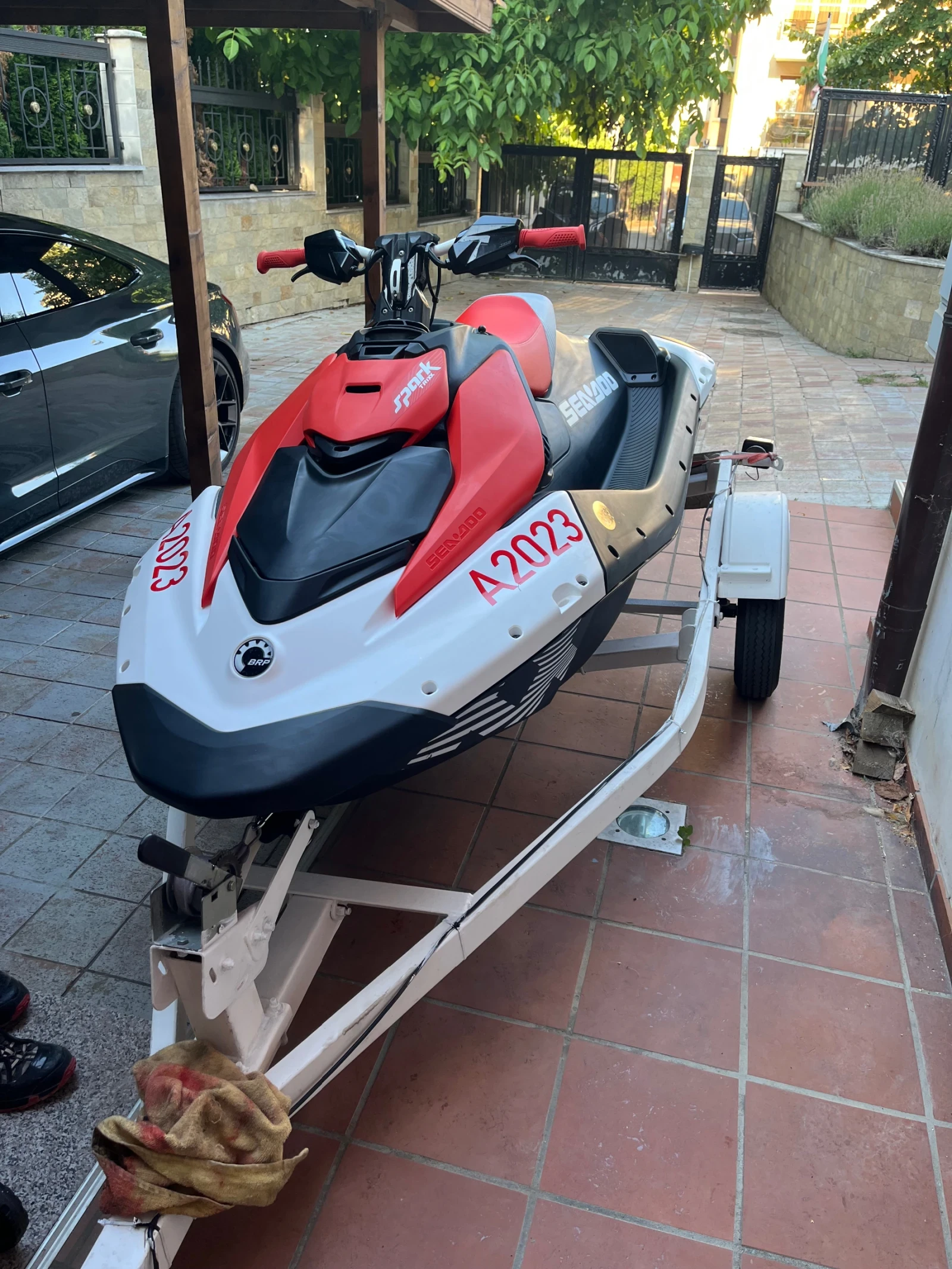 Джет Bombardier Sea Doo Spark Trixx - изображение 3