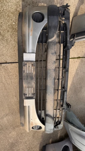 Предна Броня за Peugeot 1007 2005