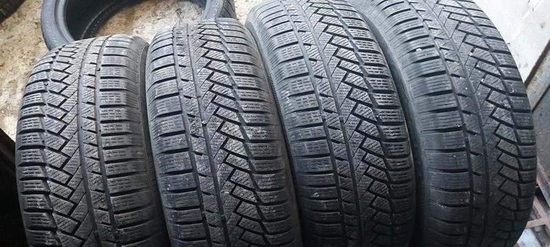 Гуми Зимни 235/65R17, снимка 3 - Гуми и джанти - 31495654