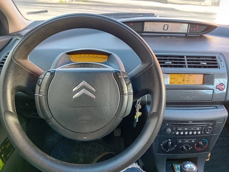 Citroen C4 1.4, снимка 10 - Автомобили и джипове - 45819518