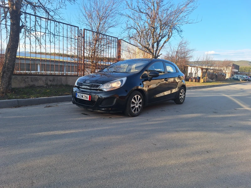 Kia Rio, снимка 2 - Автомобили и джипове - 47309661