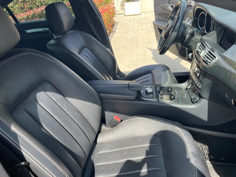 Mercedes-Benz CLS 500, снимка 12 - Автомобили и джипове - 48181303