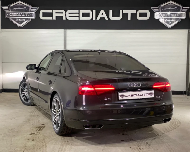 Audi A8 3.0TDI* NIGHT* QUATTRO* DSTR* HEAD-Up* VAKUM* KEYL, снимка 6 - Автомобили и джипове - 48813762