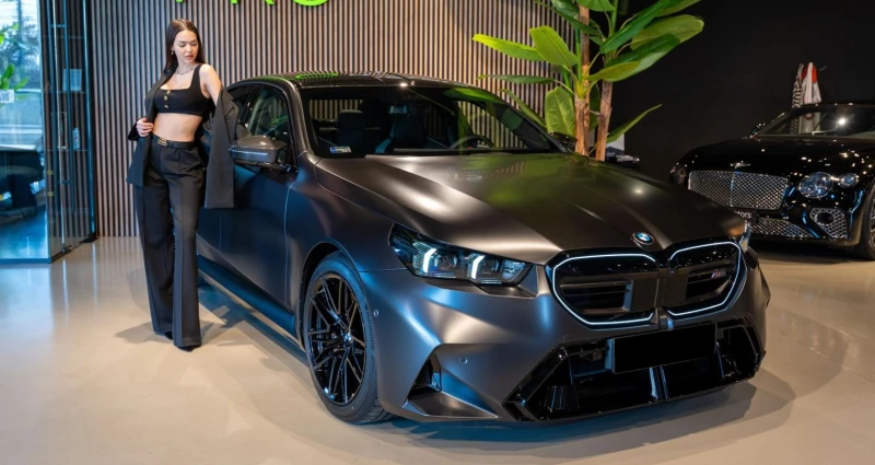 BMW M5  4.4 V8 Plug-in Hybrid M xDrive, снимка 1 - Автомобили и джипове - 49557534