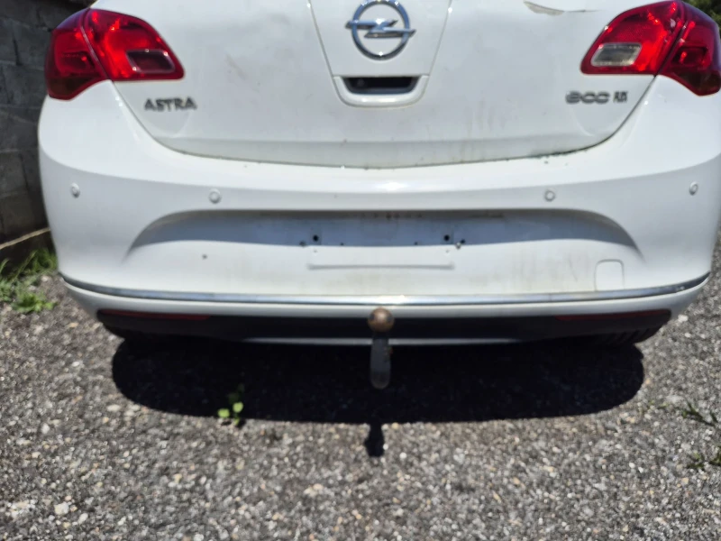 Opel Astra 1.6, снимка 2 - Автомобили и джипове - 51964081