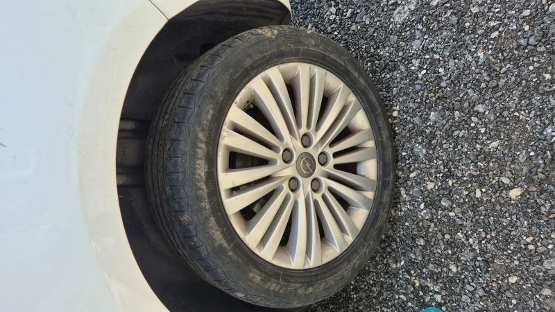 Opel Astra 1.6, снимка 10 - Автомобили и джипове - 51964081