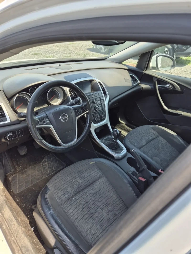 Opel Astra 1.6, снимка 6 - Автомобили и джипове - 51964081