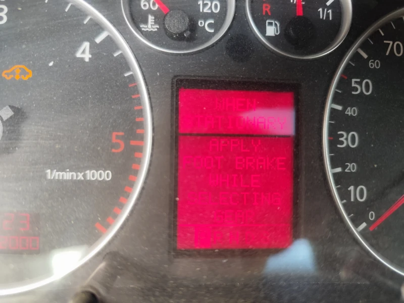 Audi A6 Allroad 2.5TDI, снимка 12 - Автомобили и джипове - 50850071