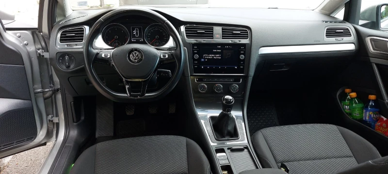 VW Golf, снимка 11 - Автомобили и джипове - 51333229