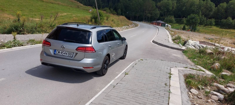 VW Golf, снимка 8 - Автомобили и джипове - 51333229