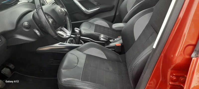 Peugeot 2008 1.6HDI NAVI PANORAMA KOJA, снимка 10 - Автомобили и джипове - 51842206
