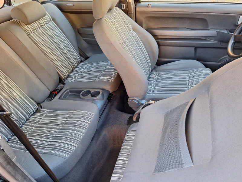 VW Fox 1.2 бензин , снимка 12 - Автомобили и джипове - 53258536