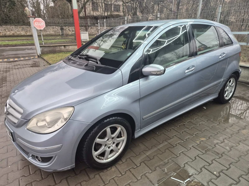 Mercedes-Benz B 200, снимка 16 - Автомобили и джипове - 53526939