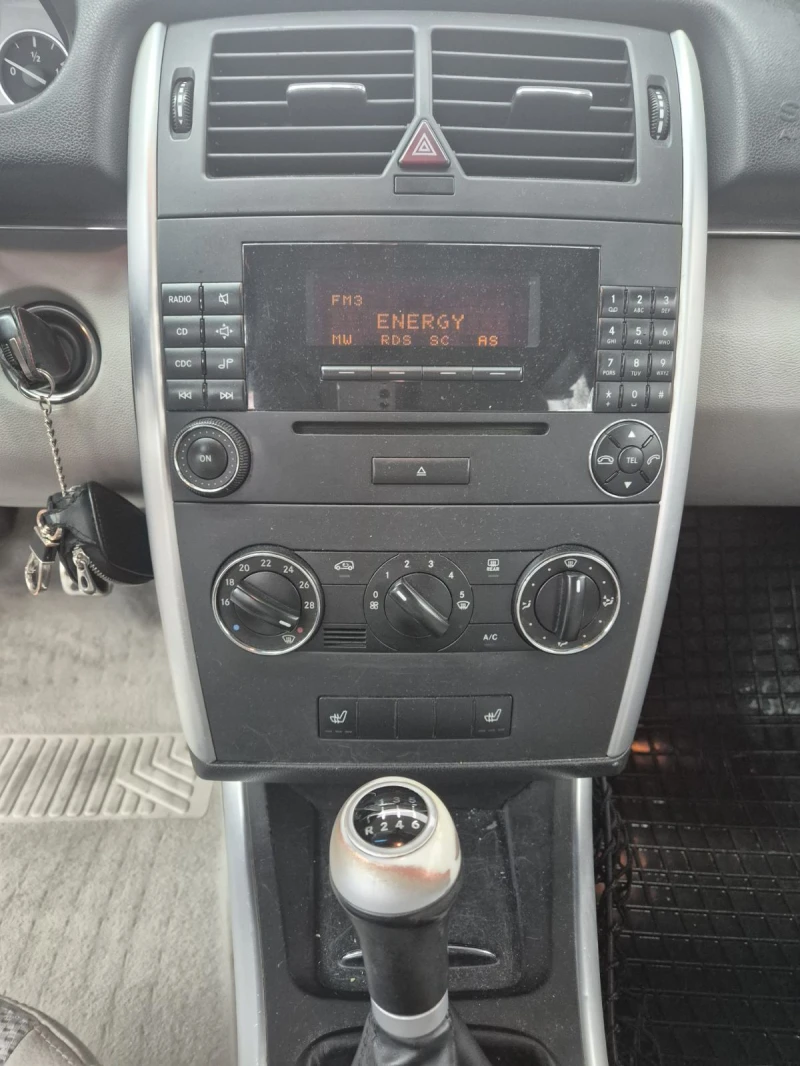 Mercedes-Benz B 200, снимка 7 - Автомобили и джипове - 53526939