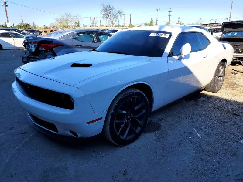 Dodge Challenger SXT RWD 3.6L V6