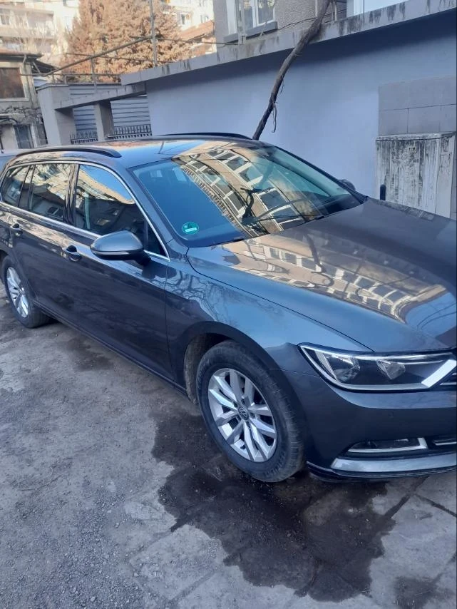VW Passat, снимка 2 - Автомобили и джипове - 53905775