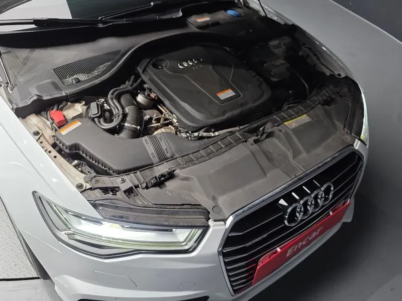 Audi A6 2.0 TDI Quattro, снимка 11 - Автомобили и джипове - 55058600