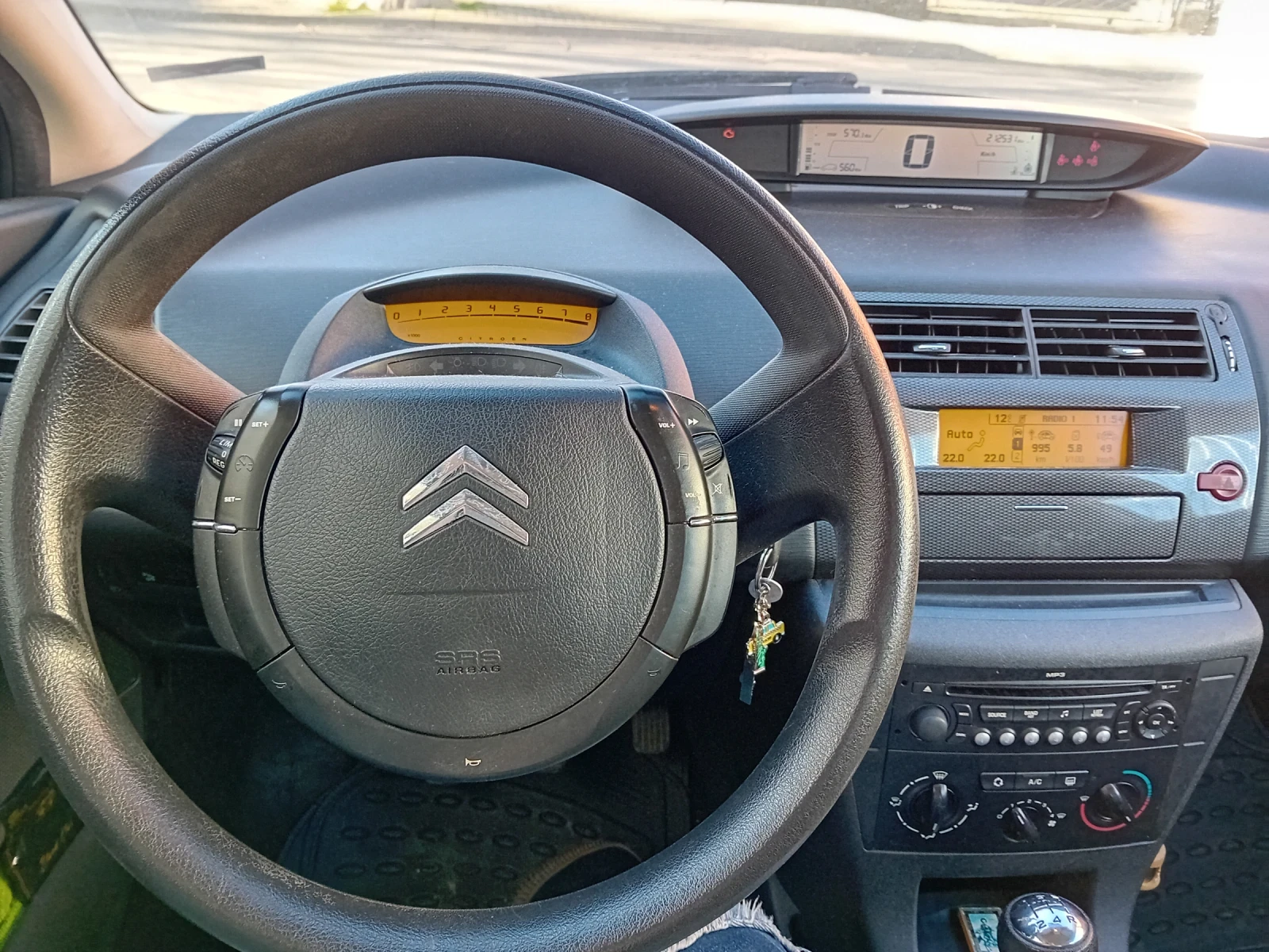 Citroen C4 1.4 - изображение 10