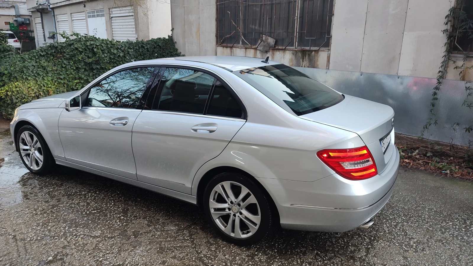 Mercedes-Benz C 200 1.8 - изображение 3