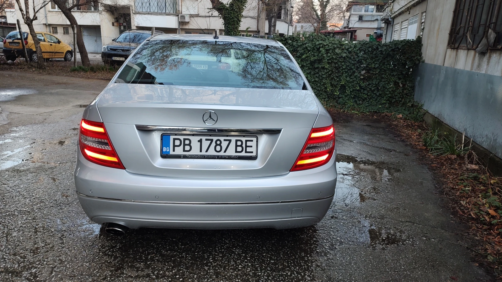 Mercedes-Benz C 200 1.8 - изображение 4