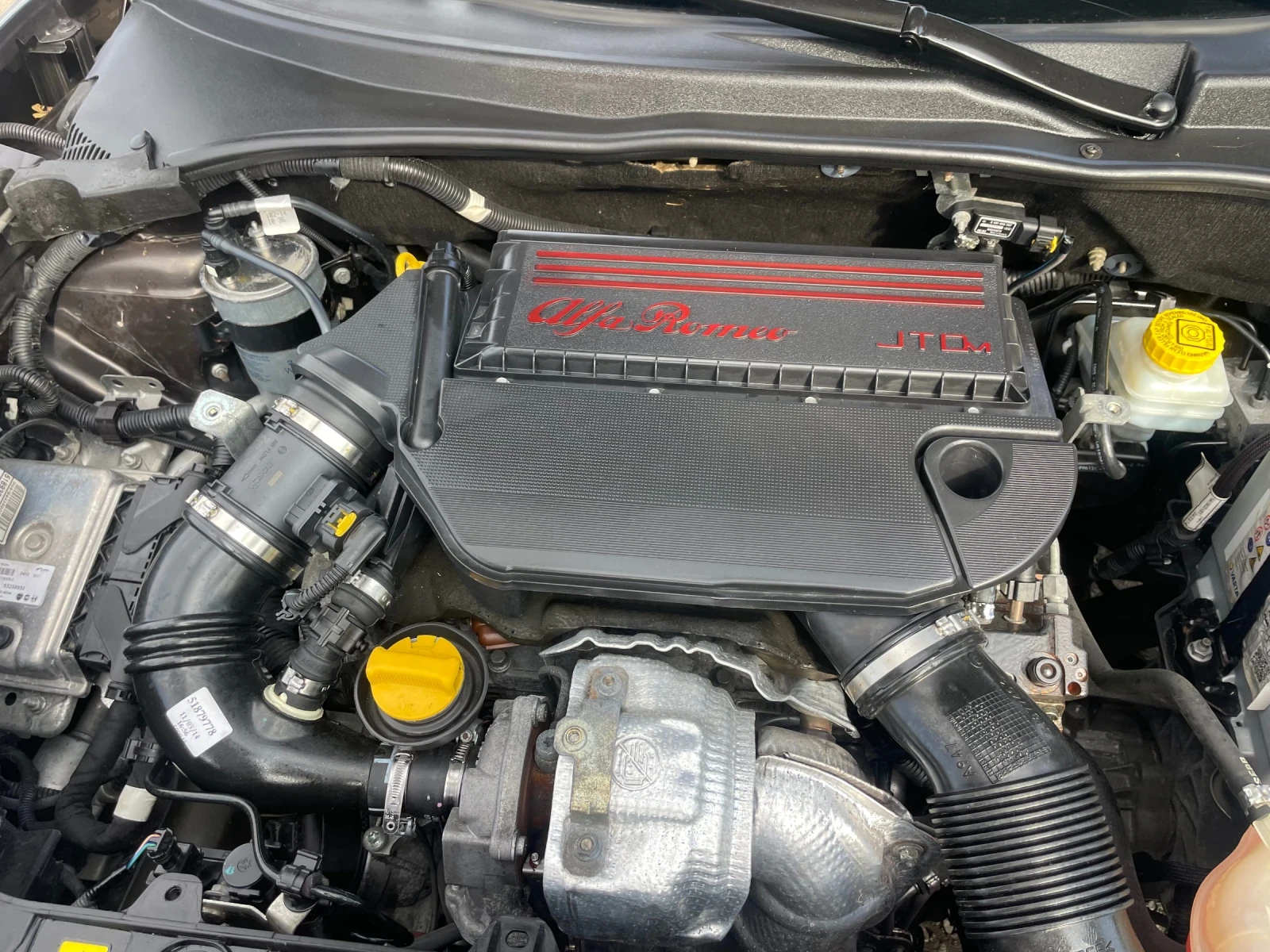 Alfa Romeo MiTo 1.6M-jet-NAVI-FEIS-ITALIA | Mobile.bg — изображение 13