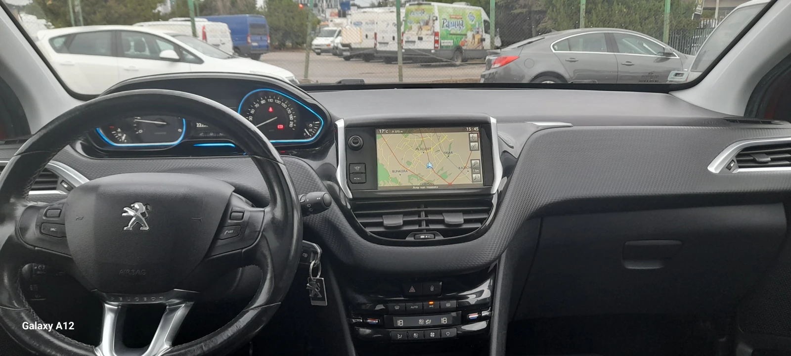 Peugeot 2008 1.6HDI NAVI PANORAMA KOJA | Mobile.bg — изображение 11
