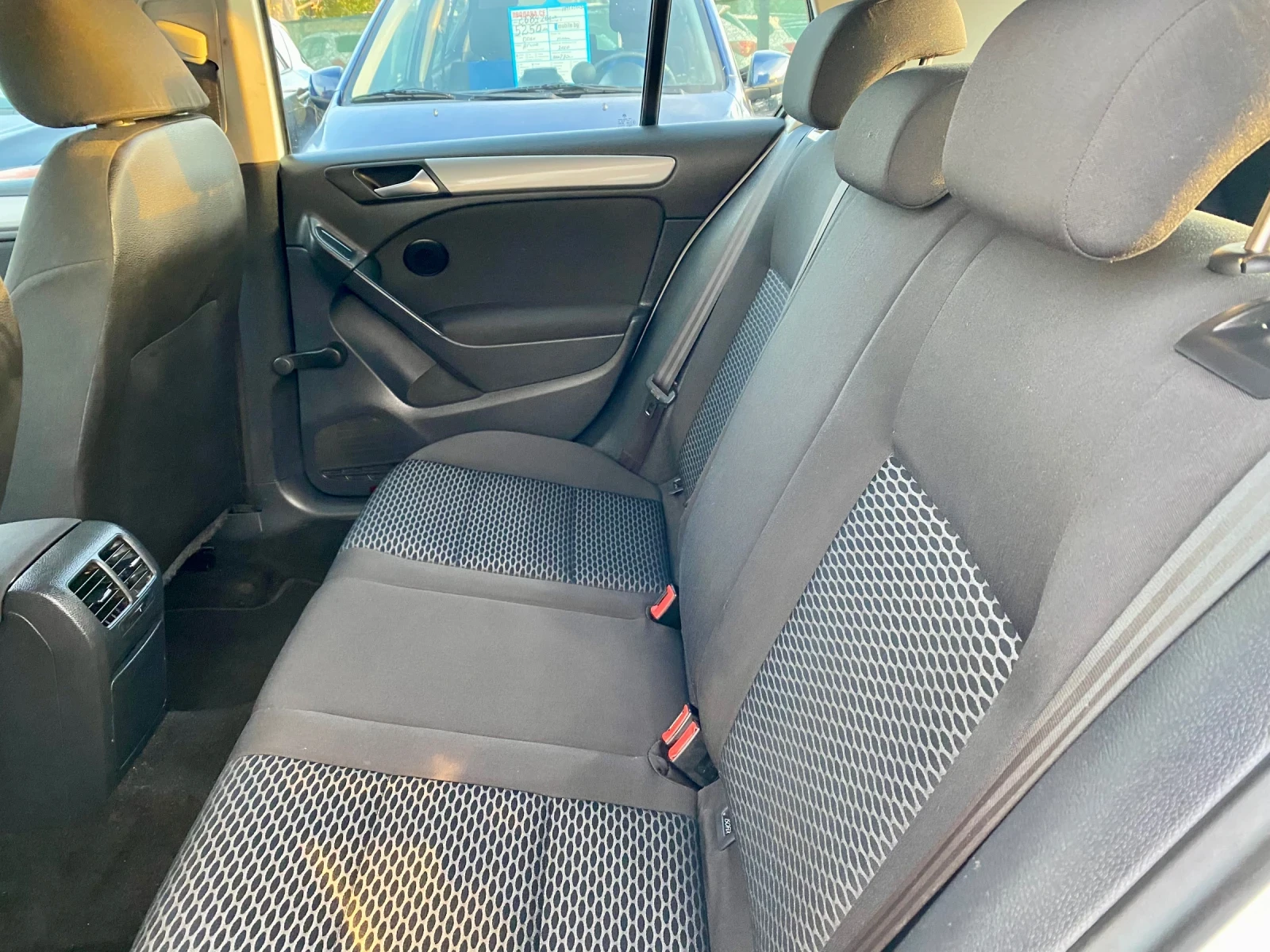 VW Golf | Mobile.bg   7