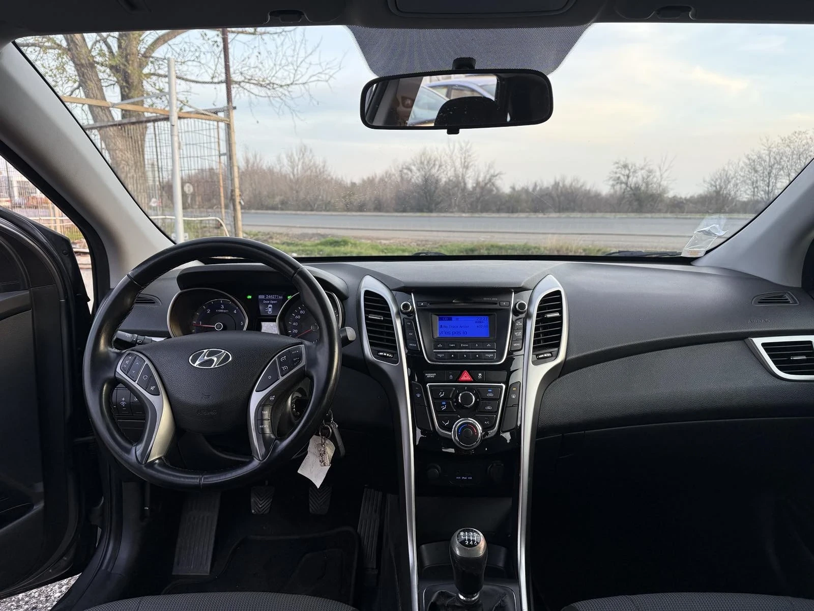 Hyundai I30 1.6 CRDI 110 �.� | Mobile.bg � ����������� 14