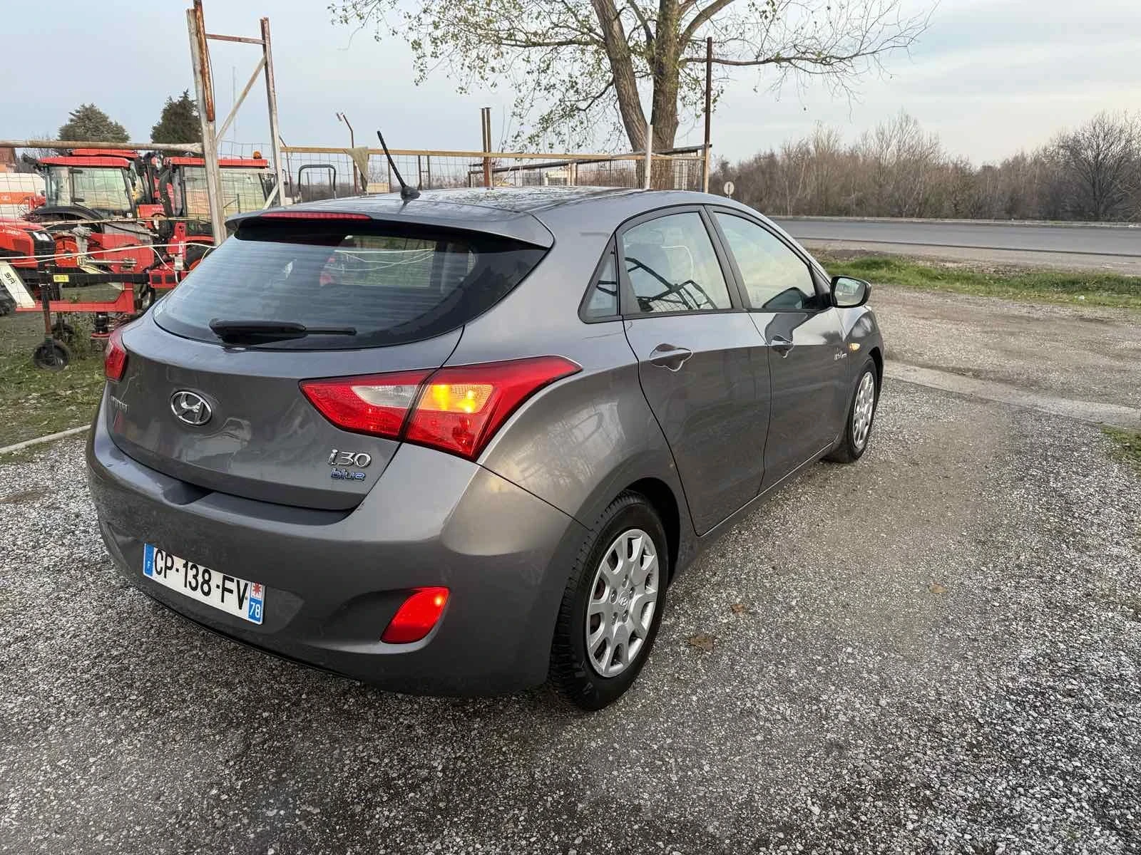 Hyundai I30 1.6 CRDI 110 �.� | Mobile.bg � ����������� 7