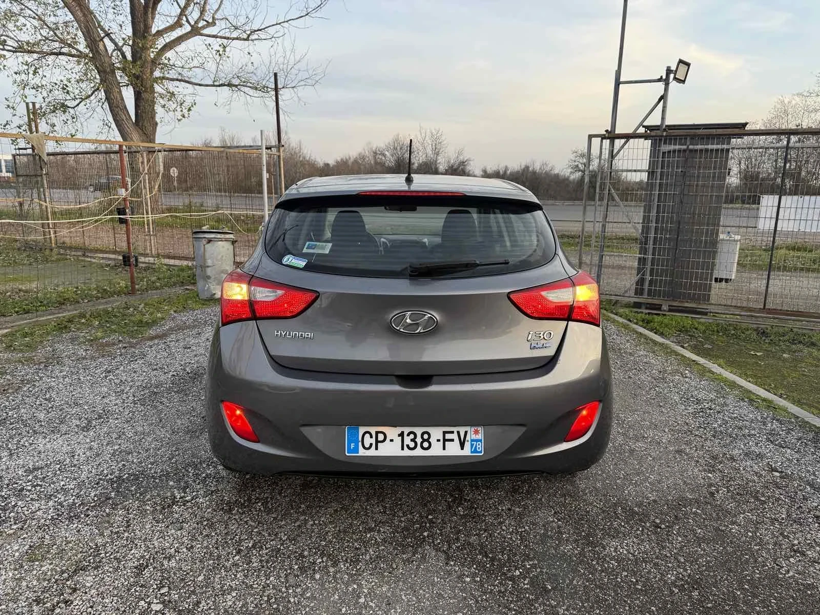 Hyundai I30 1.6 CRDI 110 �.� | Mobile.bg � ����������� 6