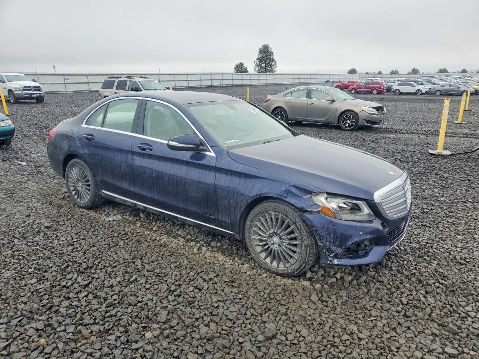 Mercedes-Benz C 300 2.0L 4 ALL WHEEL DRIVE, снимка 5 - Автомобили и джипове - 53989642