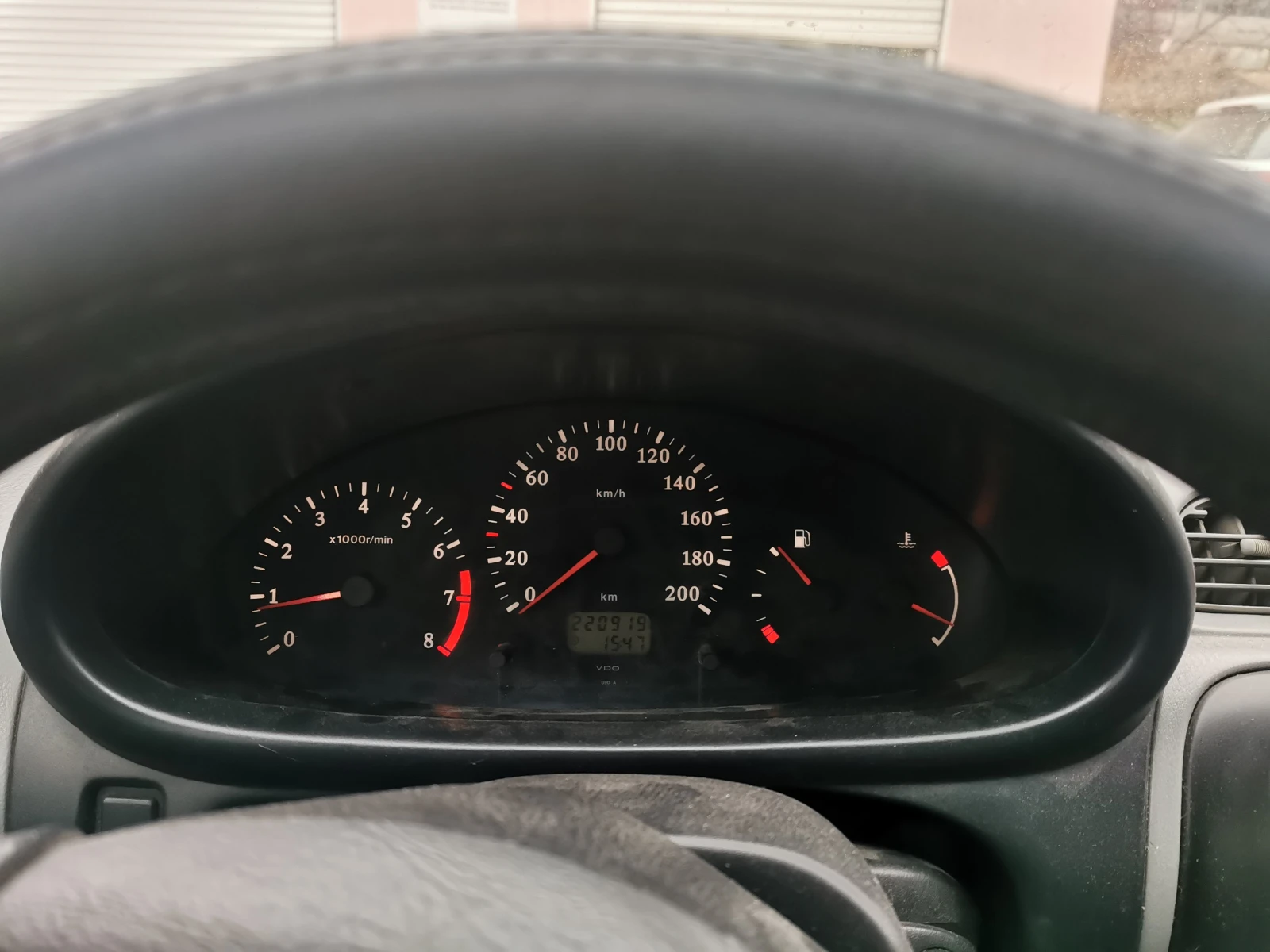 Nissan Micra 1.3, снимка 2 - Автомобили и джипове - 54082444