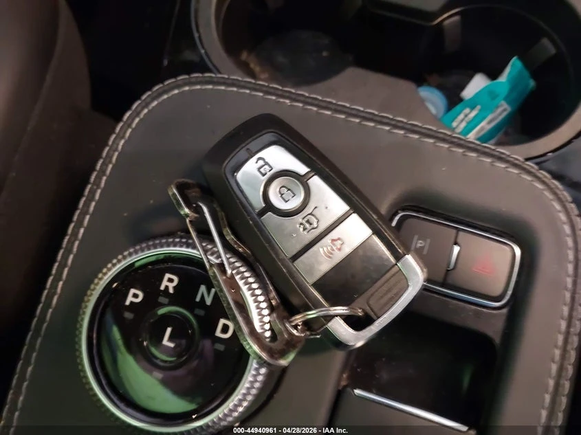 Ford Mustang Mach-E Select, снимка 11 - Автомобили и джипове - 54891801
