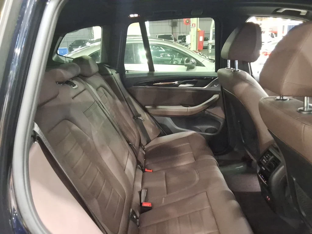 BMW iX3 80kWh, снимка 7 - Автомобили и джипове - 56127035