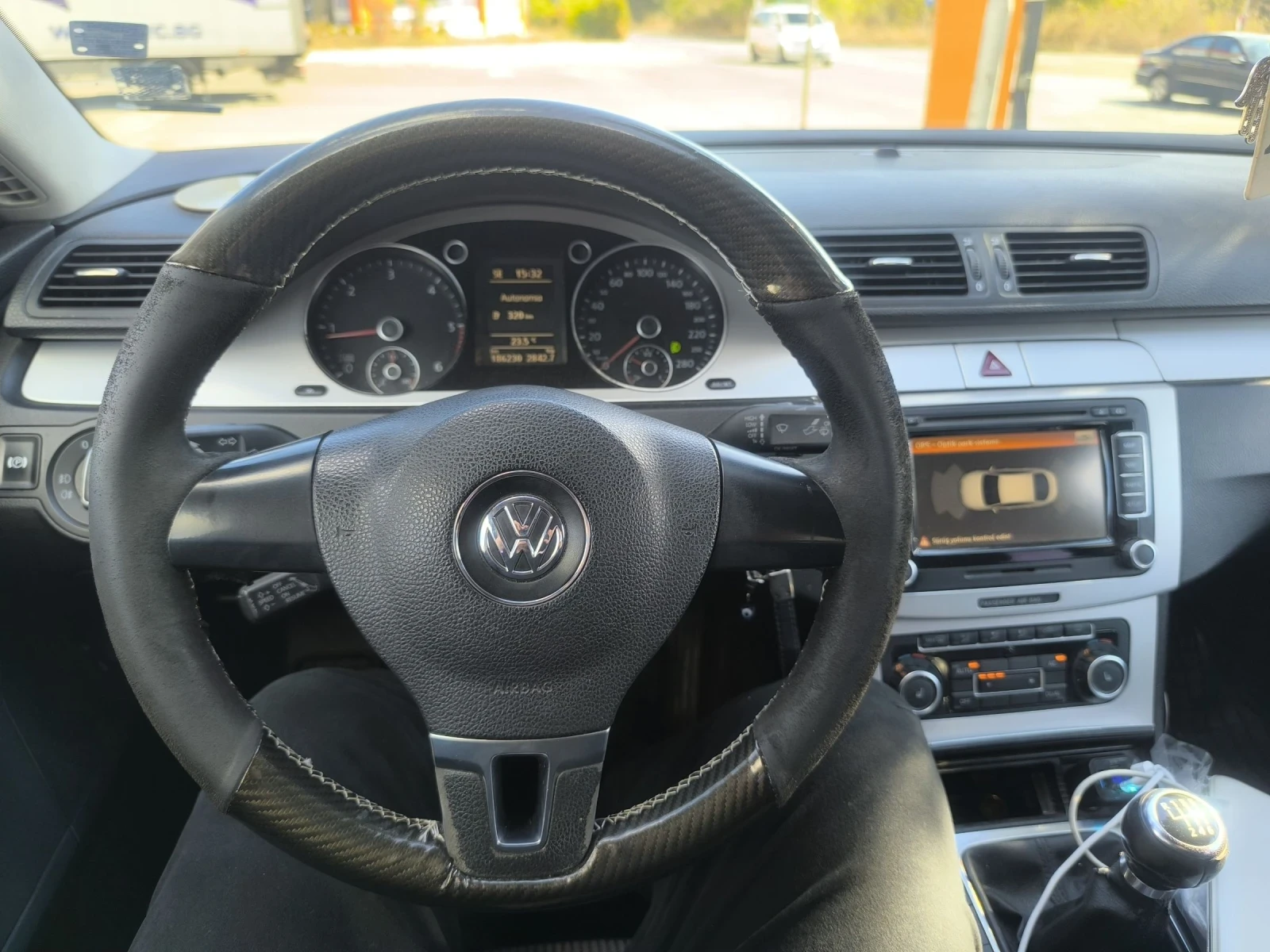 VW Passat CC 2.0 TDI, снимка 11 - Автомобили и джипове - 56215844