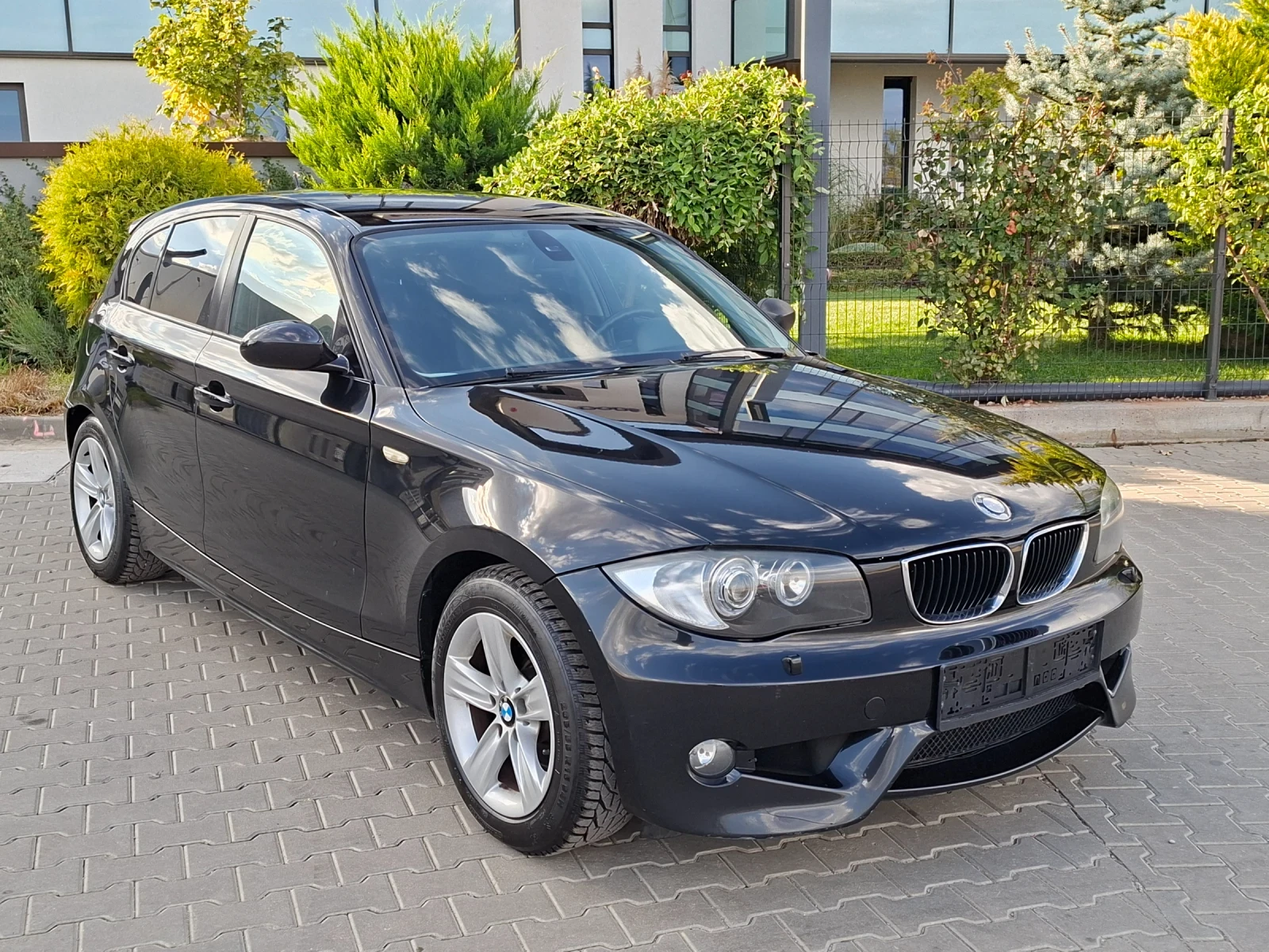 BMW 120 2.0D* (163��)* M-PACK* XENON* ��� ����*  | Mobile.bg � ����������� 10