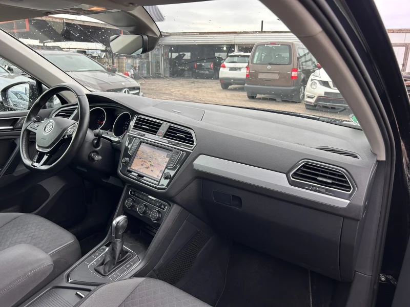 VW Tiguan 2.0TDI AVTOMAT/NAVI EURO 6, снимка 10 - Автомобили и джипове - 49895361