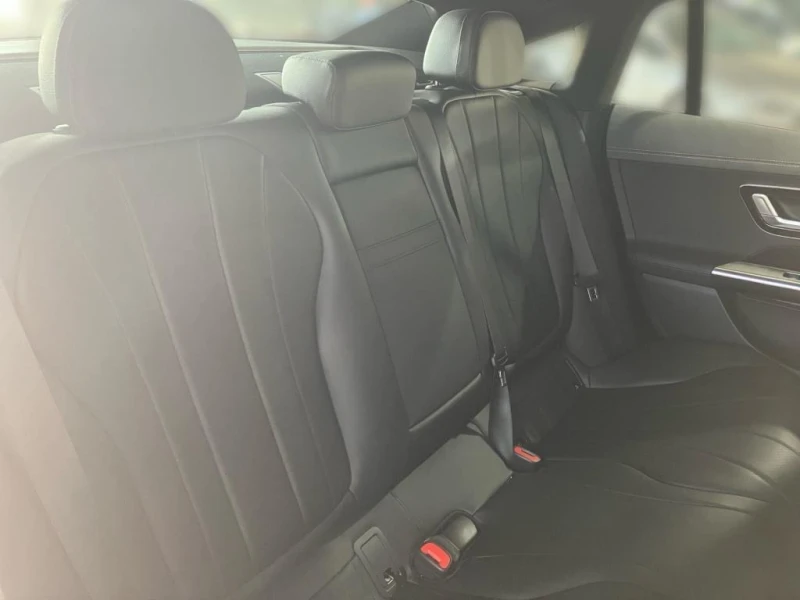 Mercedes-Benz EQE 350* MEMORY* CAM* CARPLAY* LED* , снимка 12 - Автомобили и джипове - 51998686
