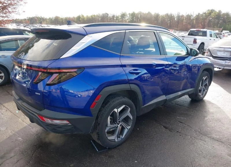 Hyundai Tucson, снимка 4 - Автомобили и джипове - 52800308