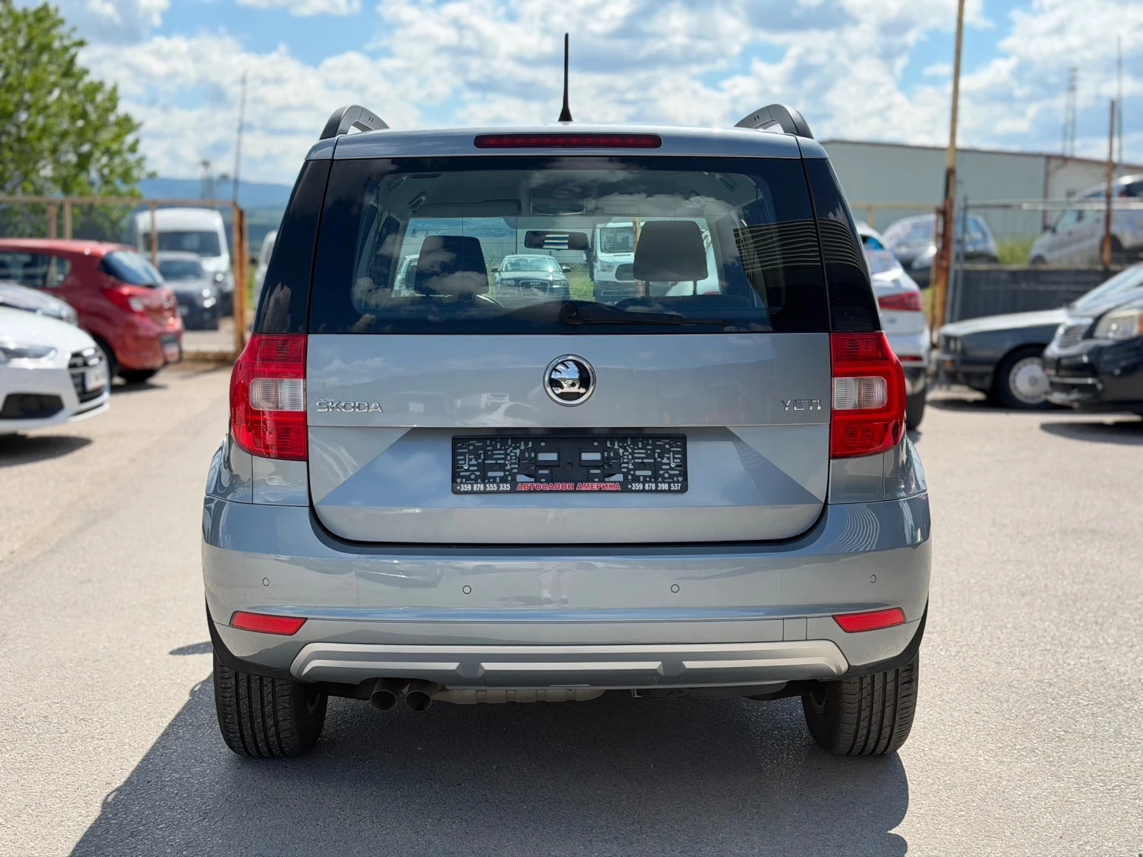 Skoda Yeti 2.0TDI, снимка 5 - Автомобили и джипове - 51826551