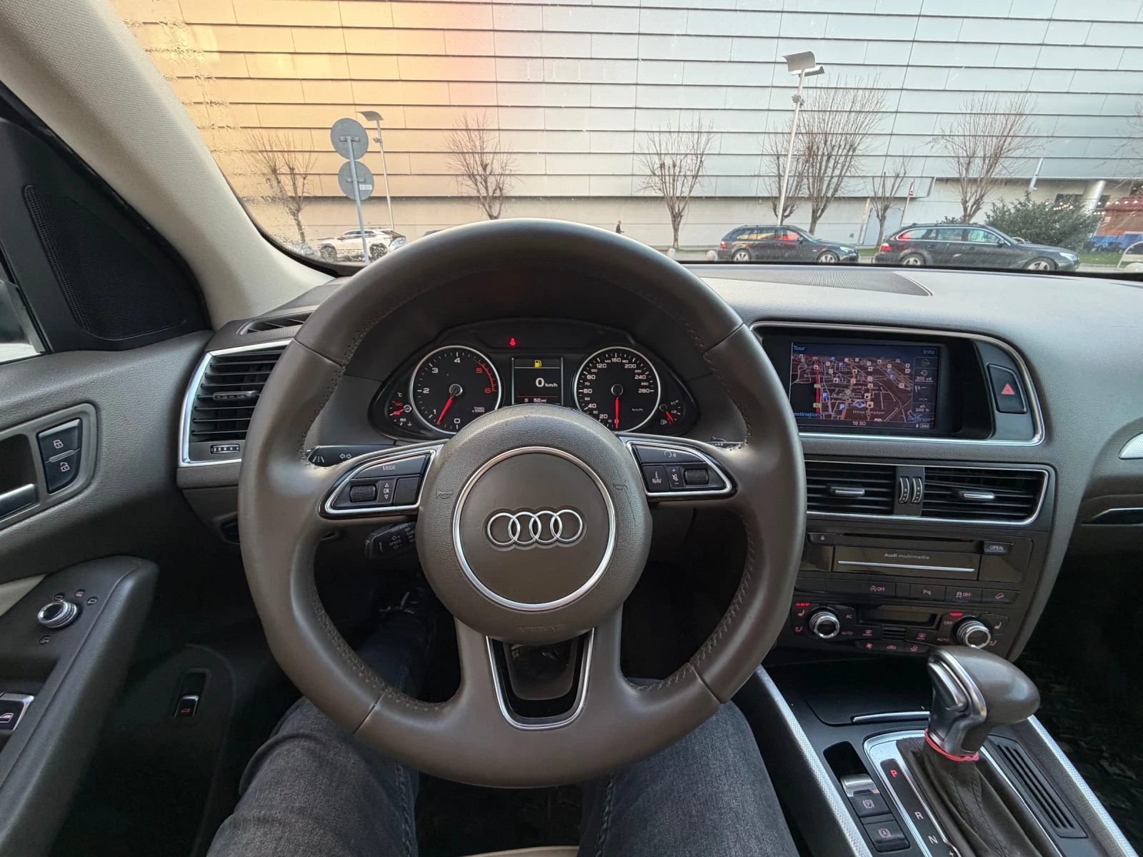 Audi Q5 3.0D* Face* Обдухване* Панорама* Камера, снимка 13 - Автомобили и джипове - 54083282