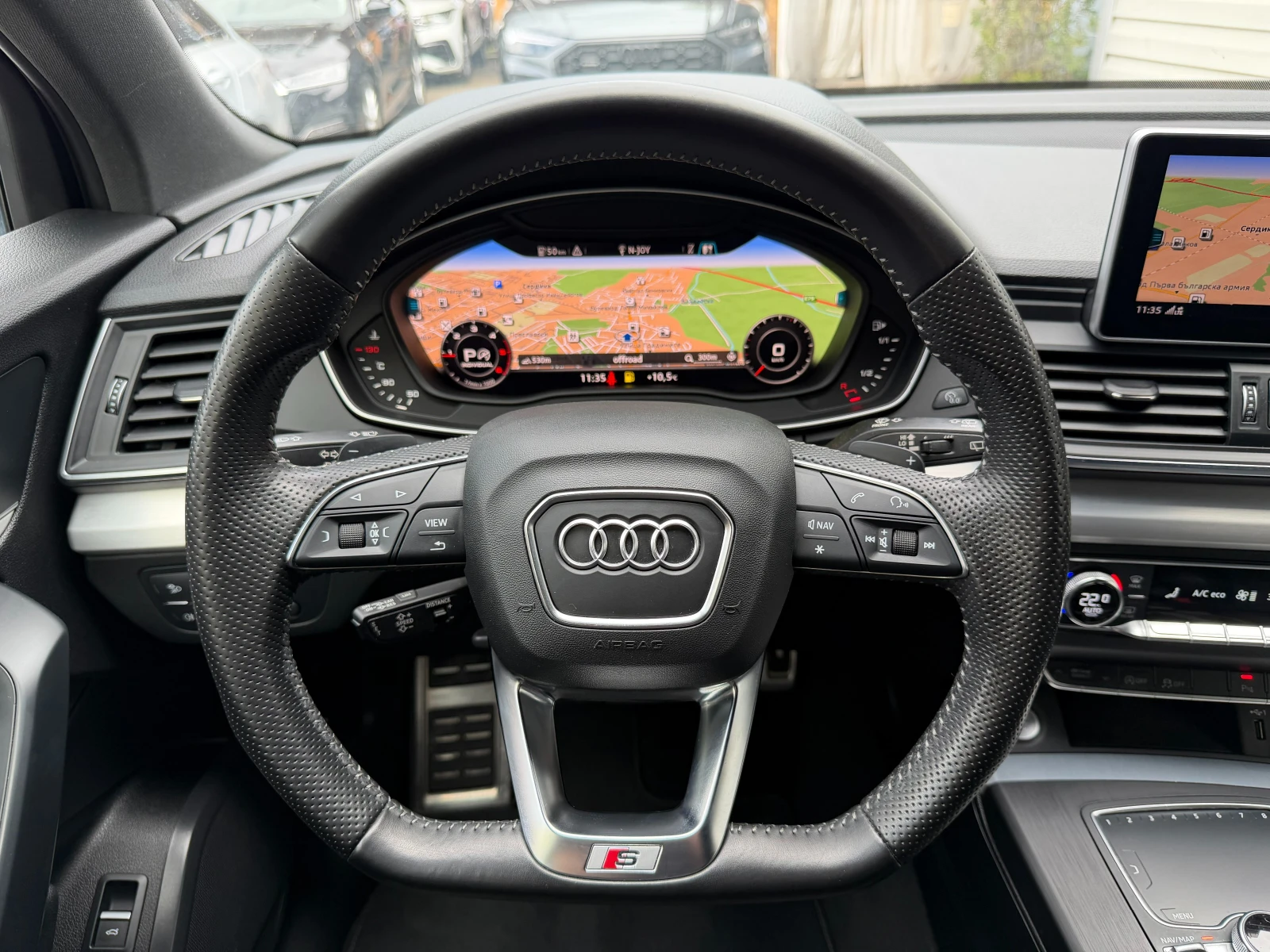 Audi Q5 2.0TDI* S-Line* 190к.с* ПЪЛНА СЕРВИЗНА ИСТОРИЯ В А, снимка 11 - Автомобили и джипове - 54415968