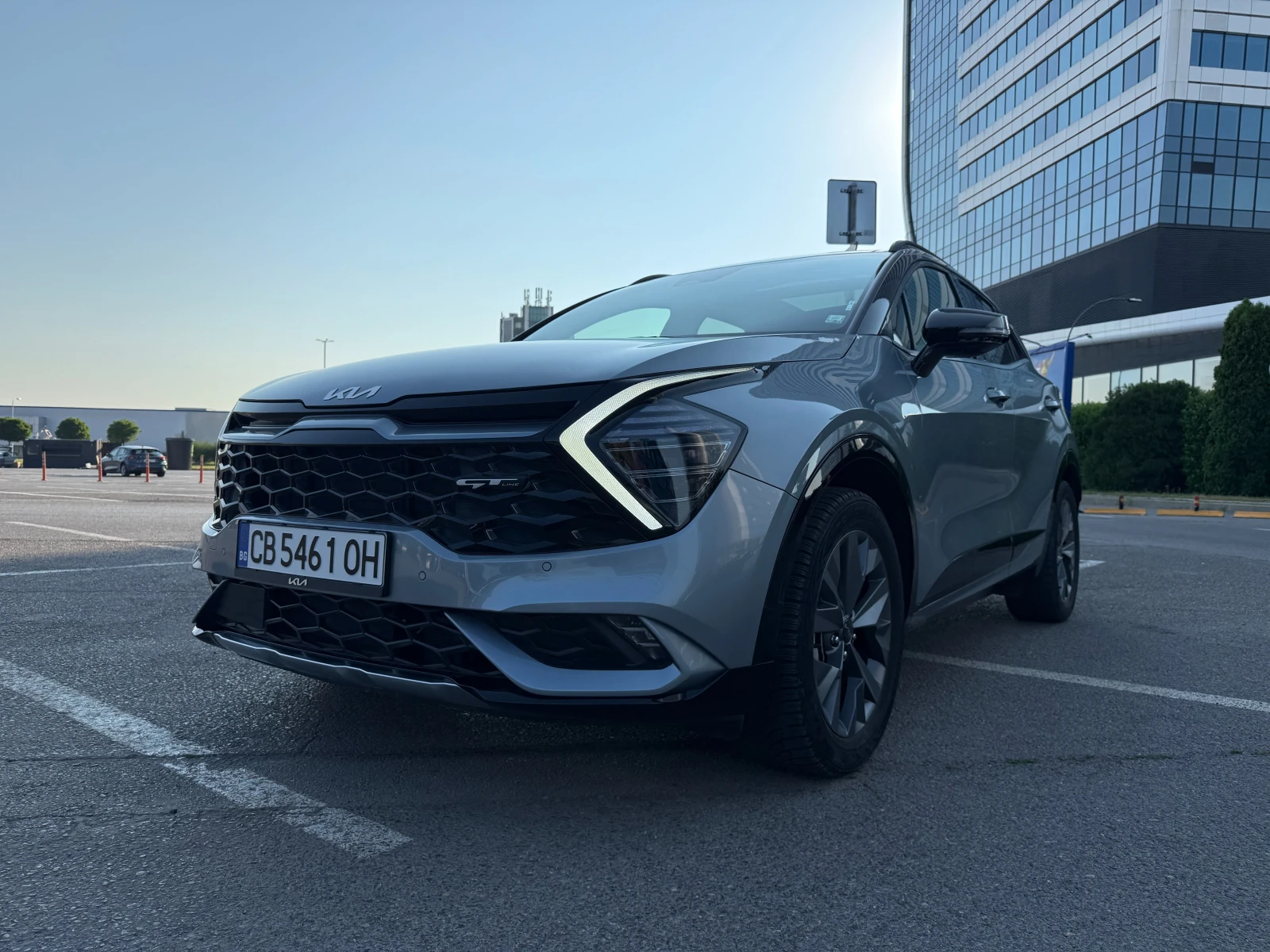 Kia Sportage GT line, Hybrid - 230 к.с., Панорама, Distronic, снимка 4 - Автомобили и джипове - 55095930