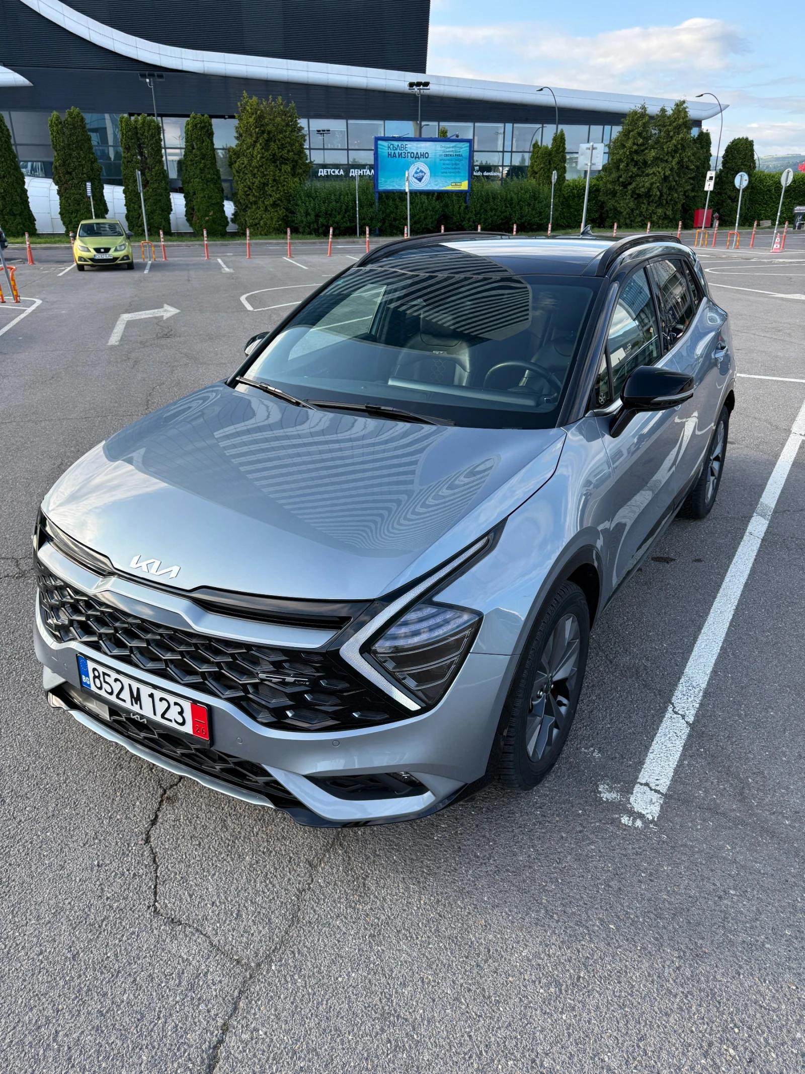 Kia Sportage GT line, Hybrid - 230 к.с., Панорама, Distronic, снимка 2 - Автомобили и джипове - 54897250