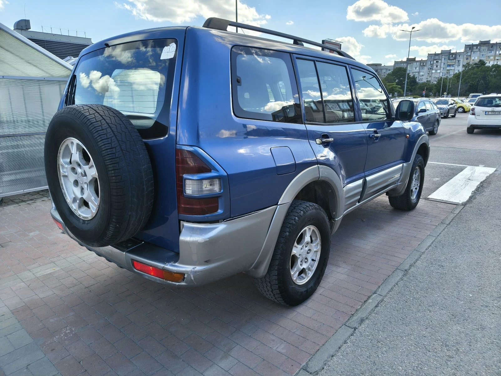 Mitsubishi Pajero 3.2  DiD, снимка 6 - Автомобили и джипове - 55152141