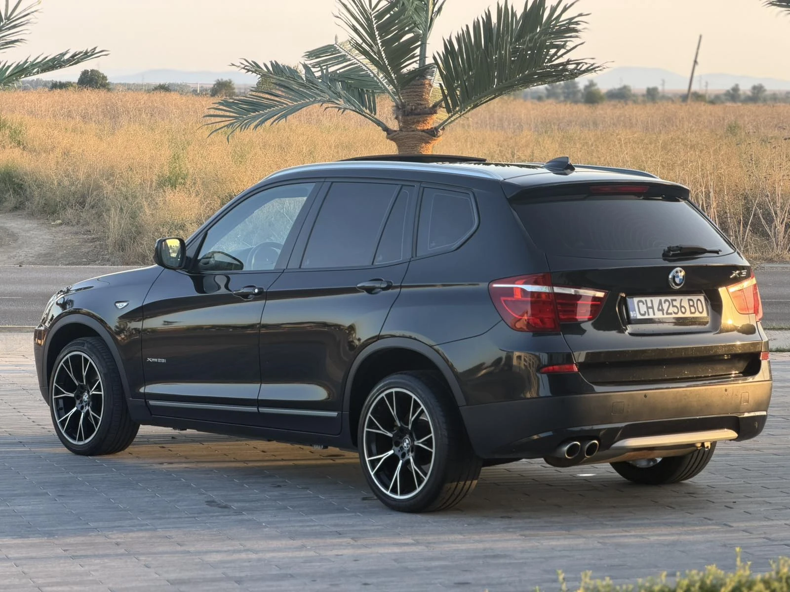 BMW X3 xDrive28i High Executive, снимка 4 - Автомобили и джипове - 55872434