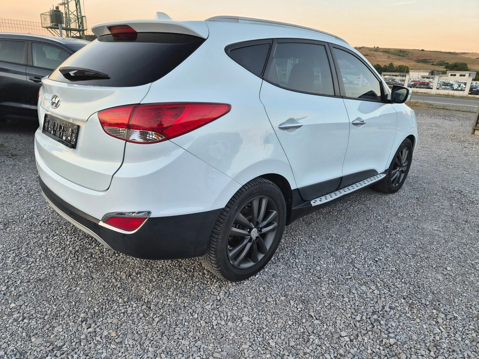 Hyundai IX35  2.0 CRDI-184kc 4х4 / автоматик, снимка 9 - Автомобили и джипове - 56087045